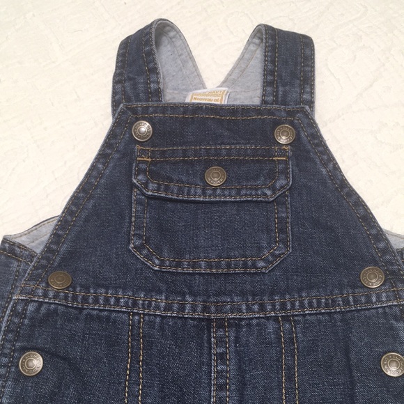 3-6m (4/$20) Lined Denim Overalls by Old Navy - Picture 6 of 16